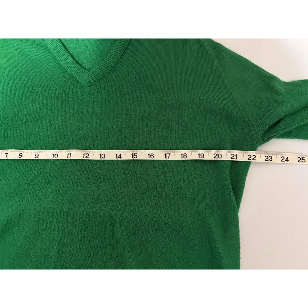 Vintage Izod Lacoste Mens Kelly Green Knit V Neck Sweater Size Large
